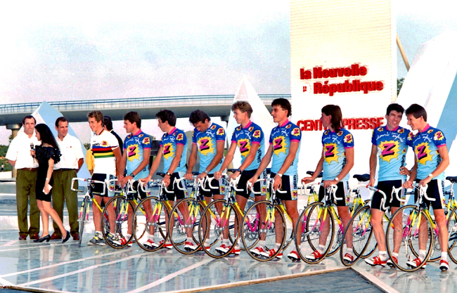 vacansoleil team bus 2013