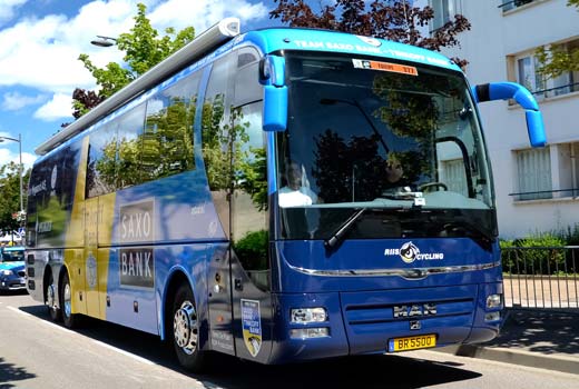 saxo bank tinkoff bank team bus 2012