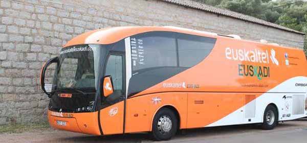 team bus 2013