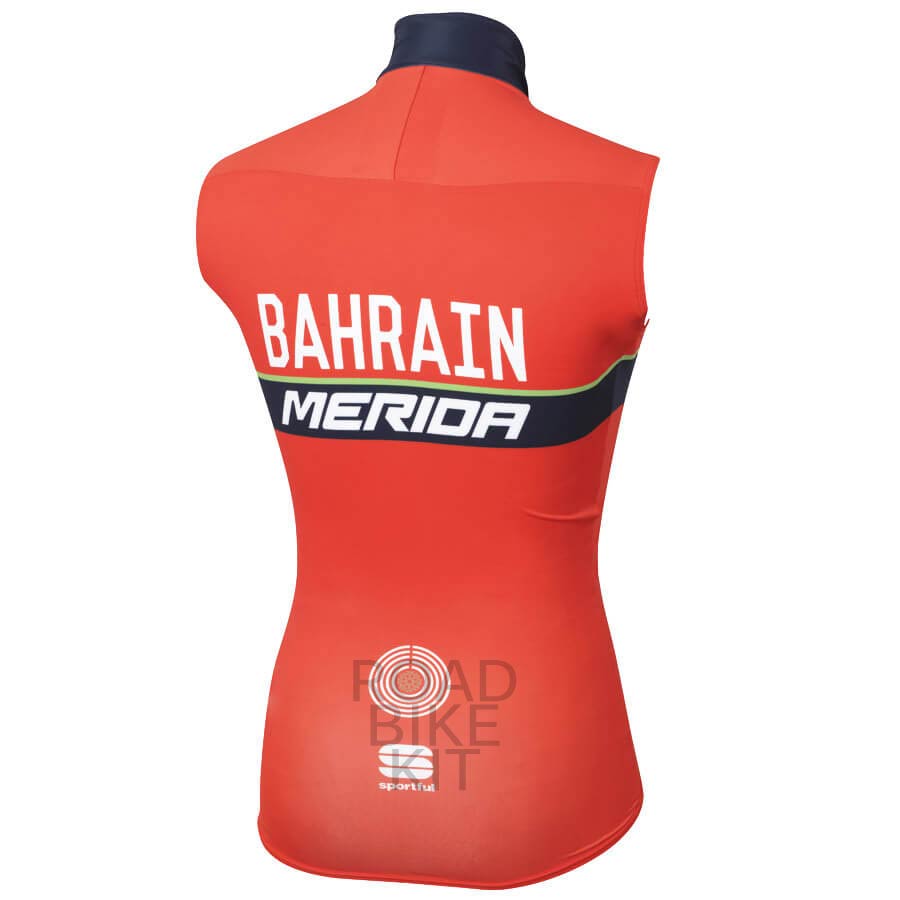 bahrain merida gilet themal front 2017