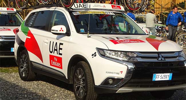 uae team emirates team car 2017