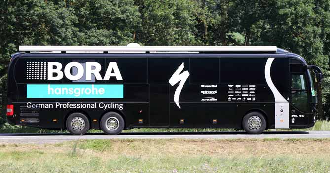 bora hansgrohe team bus 2018