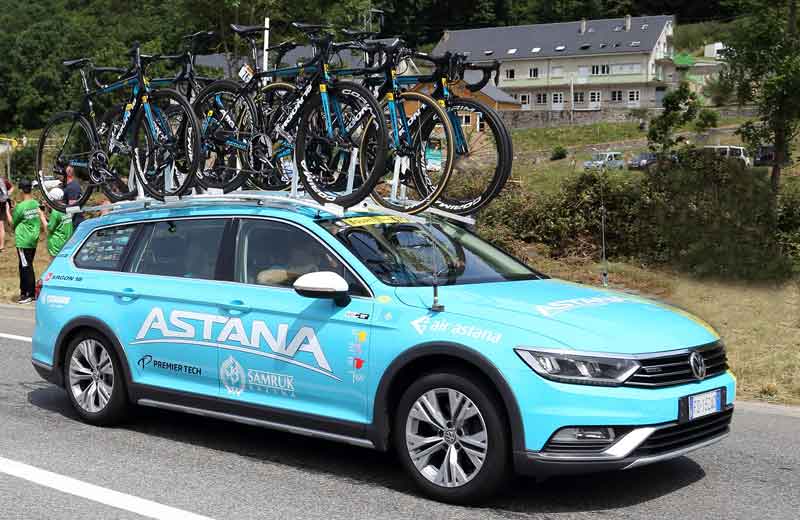 astana team car 2017