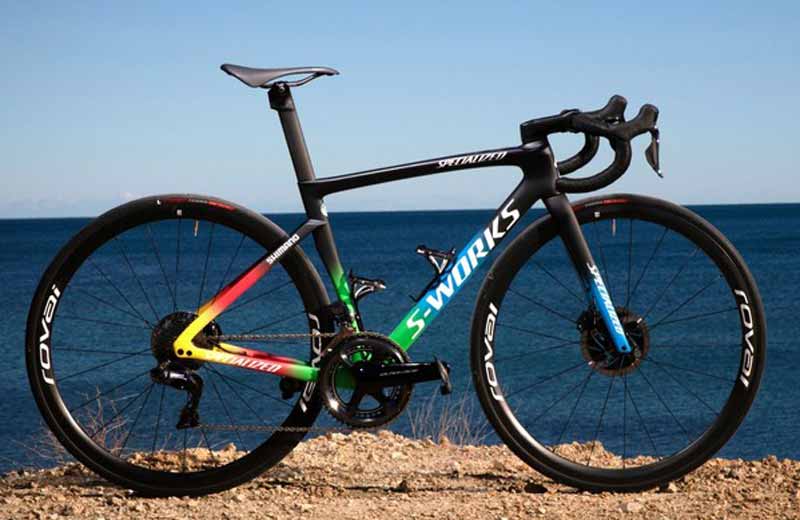 Quick Step bicycle world champ alaphillipe 2021