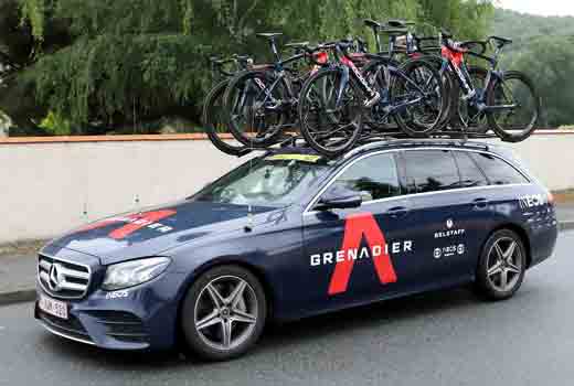 team ineos team car 2021