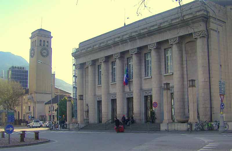 Bolzano station