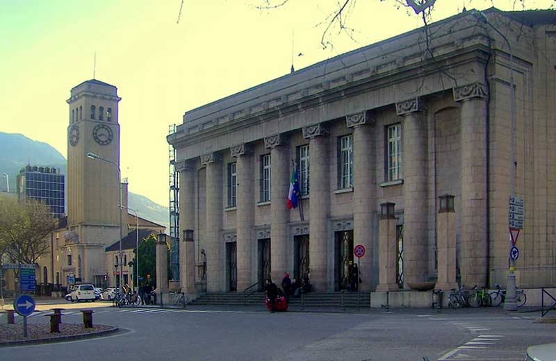 Bozen station