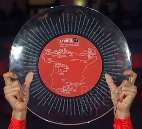 vuelta trophy